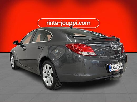 Opel Insignia vaihtoauto