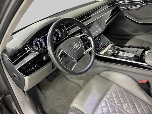 Audi A8 vaihtoauto
