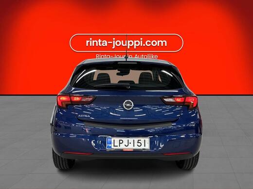 Opel Astra vaihtoauto