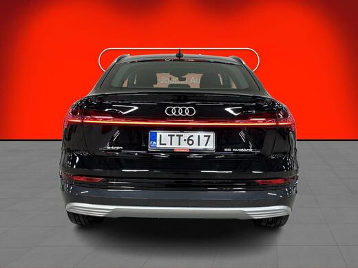 Audi e-tron vaihtoauto