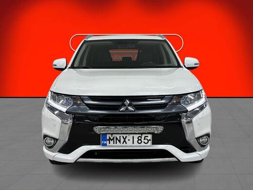 Mitsubishi Outlander PHEV vaihtoauto