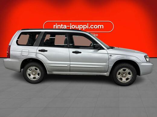 Subaru Forester vaihtoauto