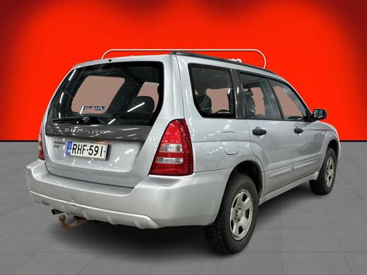 Subaru Forester vaihtoauto