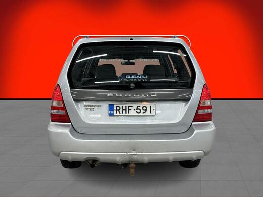 Subaru Forester vaihtoauto