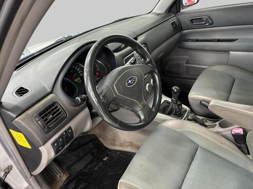 Subaru Forester vaihtoauto