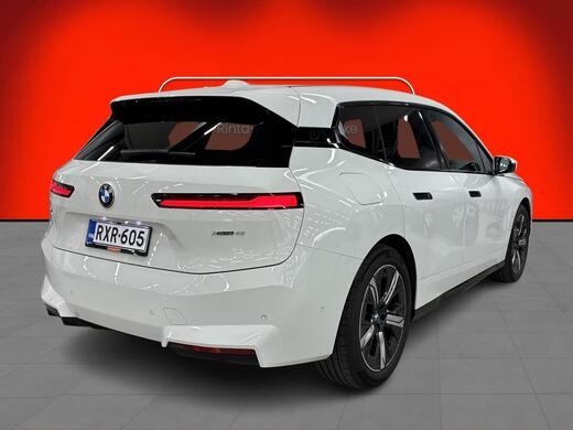 BMW iX vaihtoauto