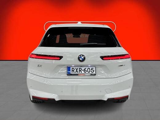 BMW iX vaihtoauto