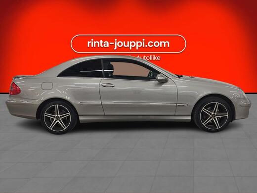 Mercedes-Benz CLK vaihtoauto