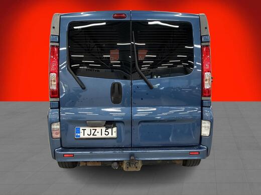 Nissan Primastar vaihtoauto