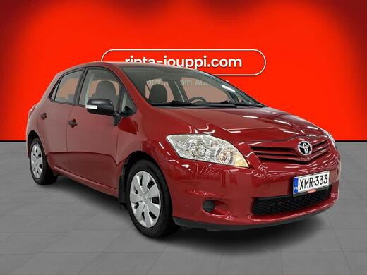 Toyota Auris vaihtoauto