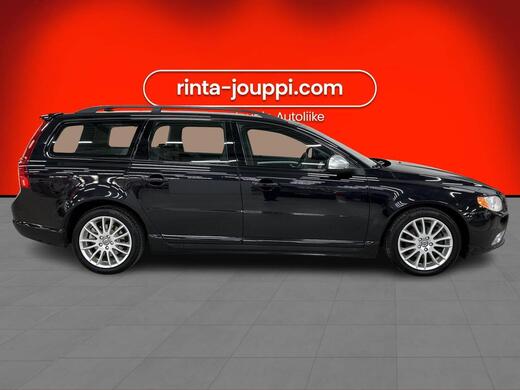 Volvo V70 vaihtoauto