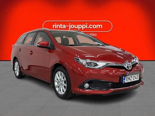 Toyota Auris vaihtoauto