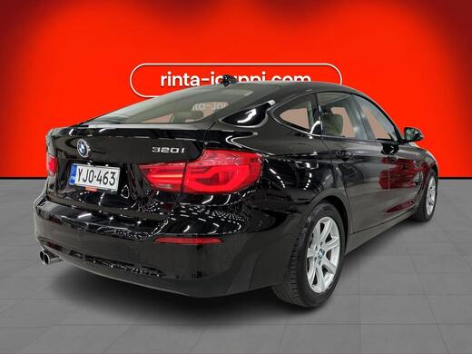 BMW 320 vaihtoauto