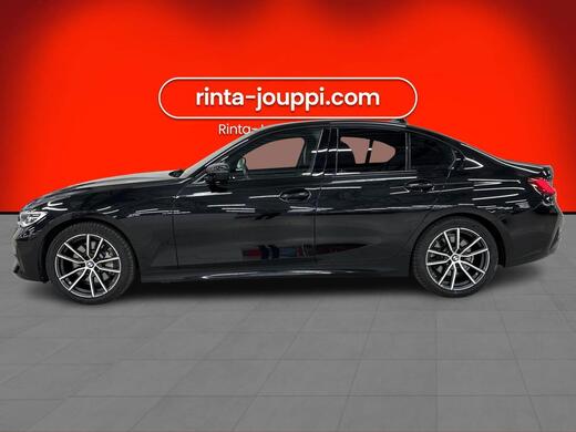 BMW 330 vaihtoauto