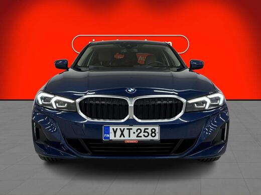 BMW 330 vaihtoauto