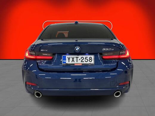 BMW 330 vaihtoauto