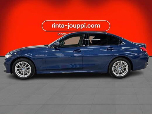 BMW 330 vaihtoauto
