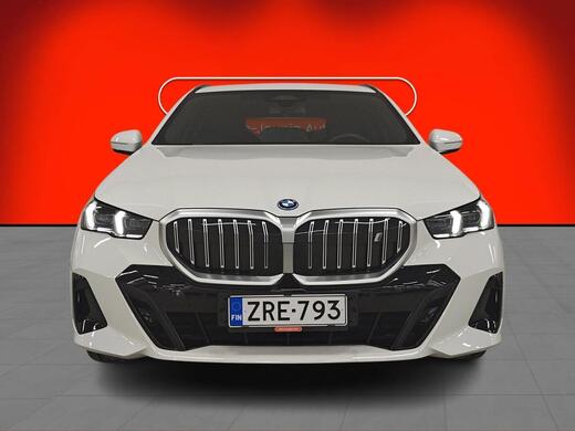 BMW i5 vaihtoauto