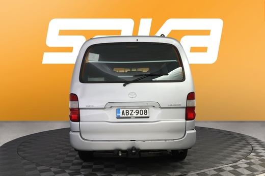 Toyota Hiace vaihtoauto