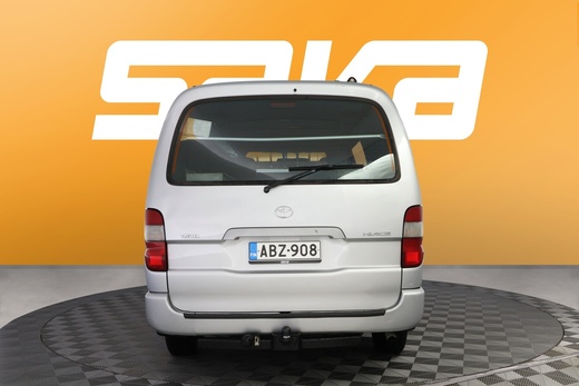 Toyota Hiace vaihtoauto