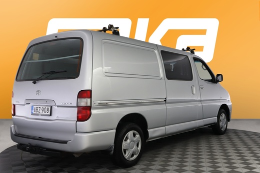 Toyota Hiace vaihtoauto