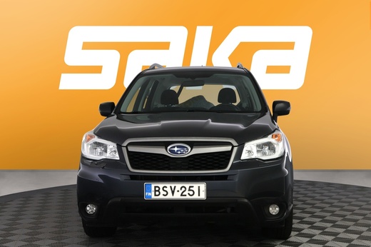 Subaru Forester vaihtoauto