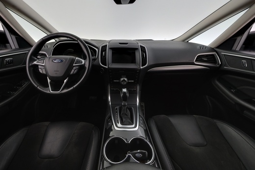 Ford S-MAX vaihtoauto