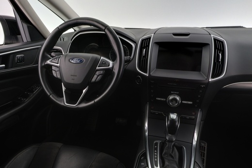 Ford S-MAX vaihtoauto