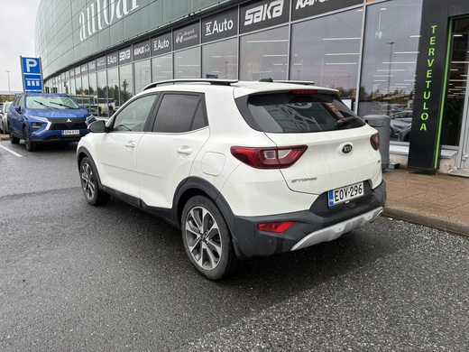 Kia Stonic vaihtoauto