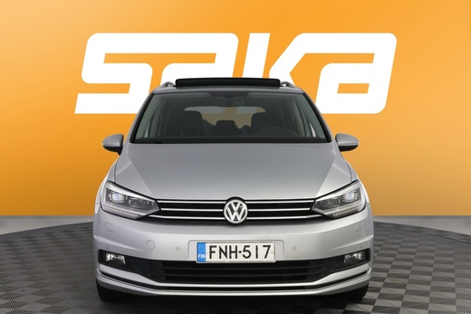 Volkswagen Touran vaihtoauto