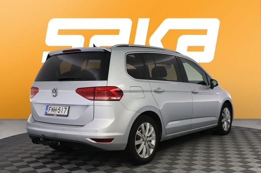 Volkswagen Touran vaihtoauto