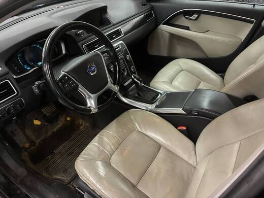 Volvo V70 vaihtoauto