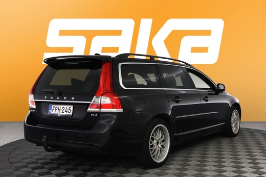 Volvo V70 vaihtoauto