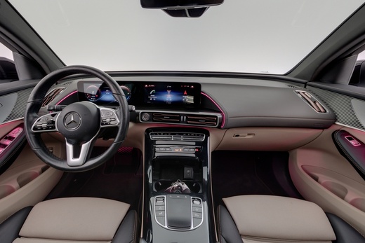 Mercedes-Benz EQC vaihtoauto