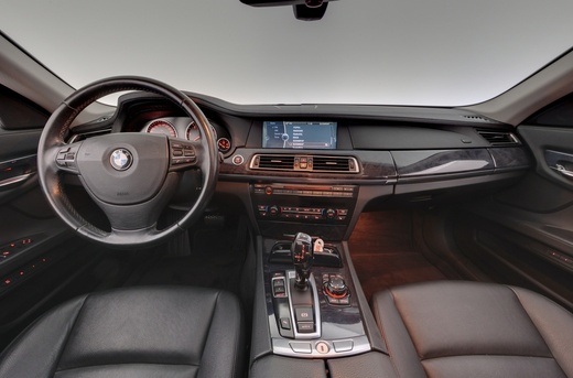BMW 730 vaihtoauto