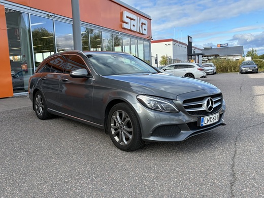 Mercedes-Benz C vaihtoauto