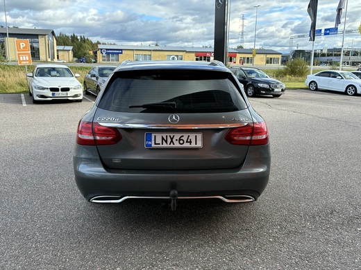 Mercedes-Benz C vaihtoauto