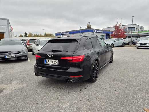 Audi S4 vaihtoauto