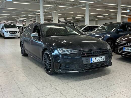 Audi S4 vaihtoauto