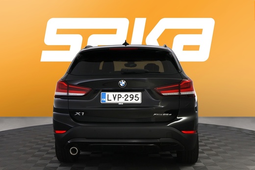 BMW X1 vaihtoauto