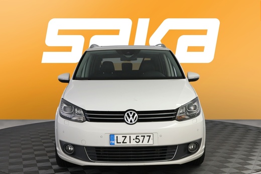 Volkswagen Touran vaihtoauto