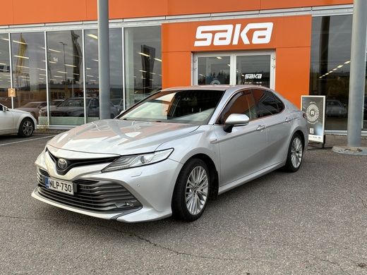 Toyota Camry vaihtoauto