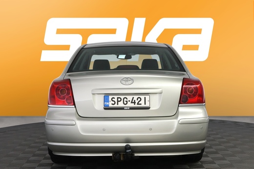 Toyota Avensis vaihtoauto