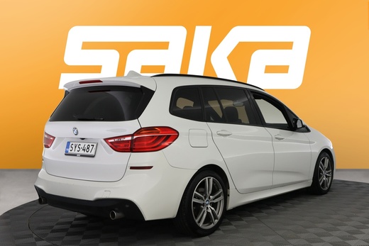 BMW 220 vaihtoauto
