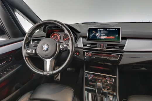 BMW 220 vaihtoauto
