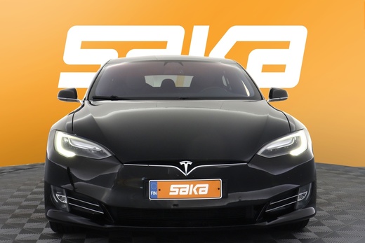 Tesla Model S vaihtoauto