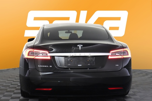 Tesla Model S vaihtoauto