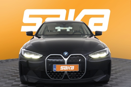 BMW i4 vaihtoauto