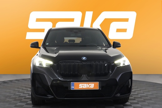 BMW iX1 vaihtoauto