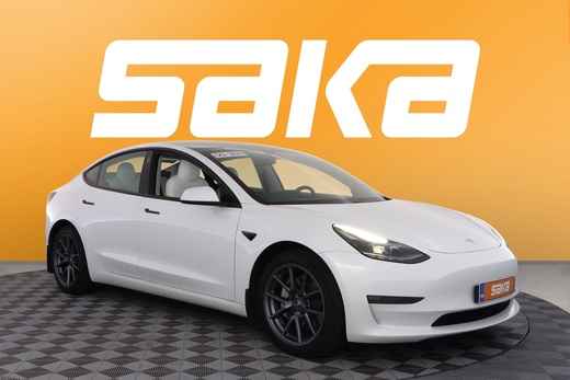 Tesla Model 3 vaihtoauto